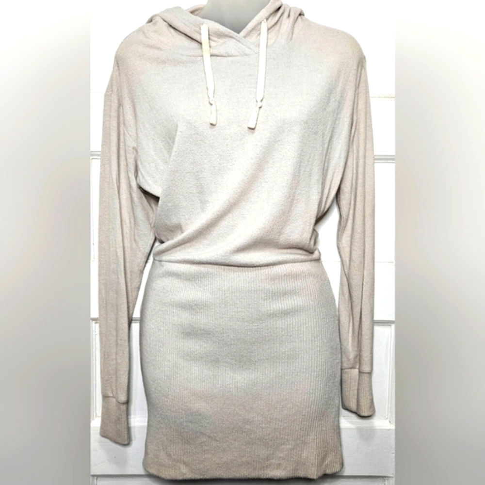 Express Cream Drop Shoulder Hooded Mini Sweater Dress Size XS